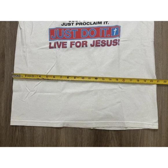 Vintage Y2K Nike Jesus T Shirt Just Do It‎ Live for Jesus Size L